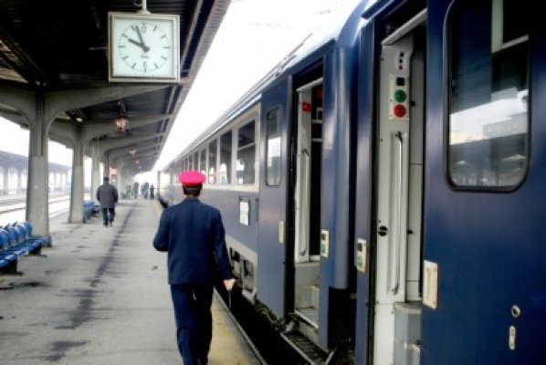Trenul Bucureşti - Viena, întârzieri de două ore
